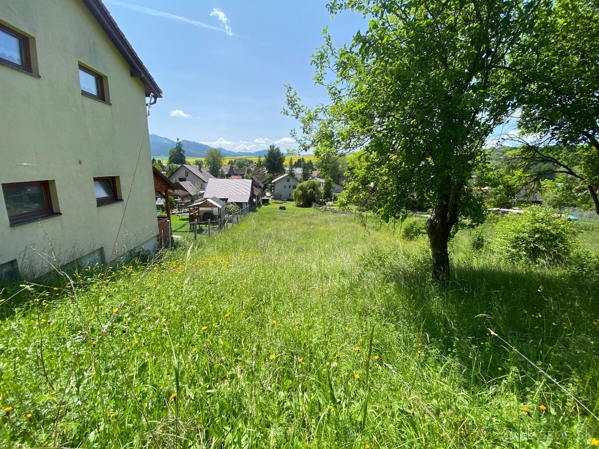 Na predaj pozemok obec Liptovské Sliače