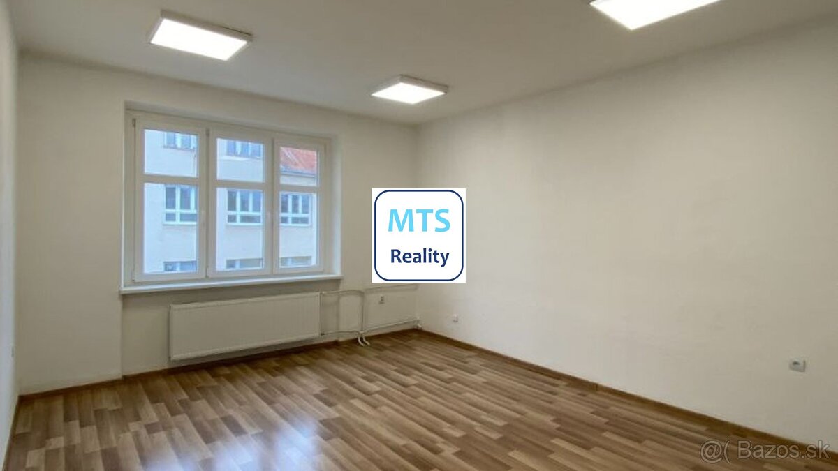 Ponúkame Vám kanceláriu v centre Martina