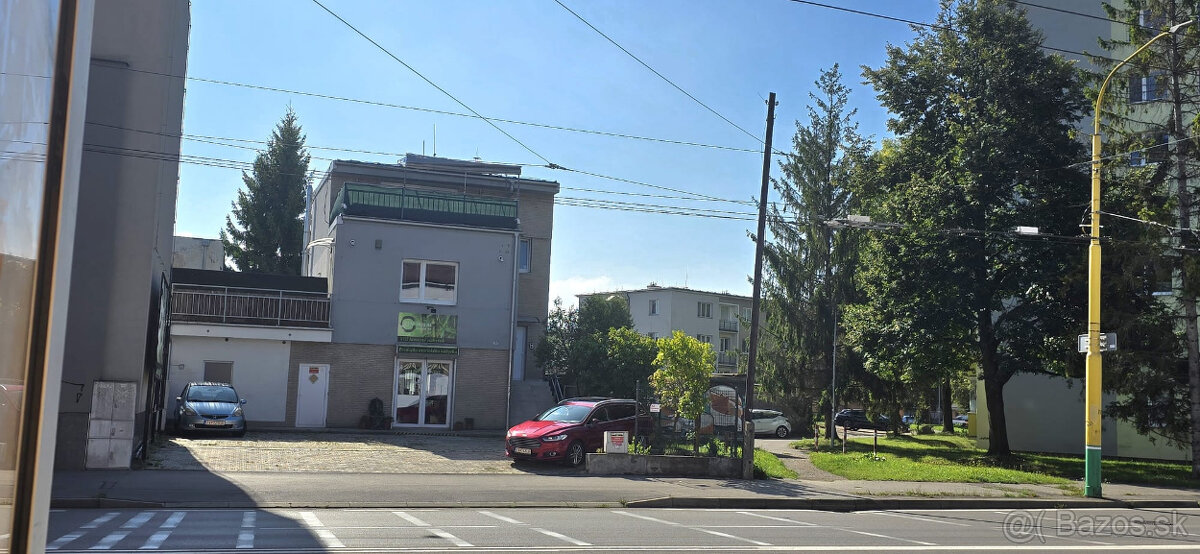 PREDAJ PRIESTORU 85 M2 + 2 PARKOVACIE MIESTA
