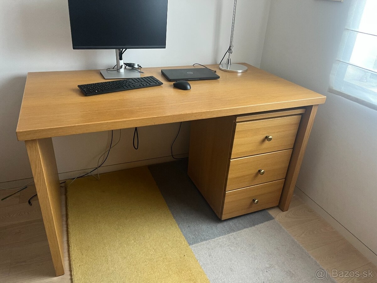 TOP ZĽAVA - Pracovný stôl z masívneho dreva svetlý dub