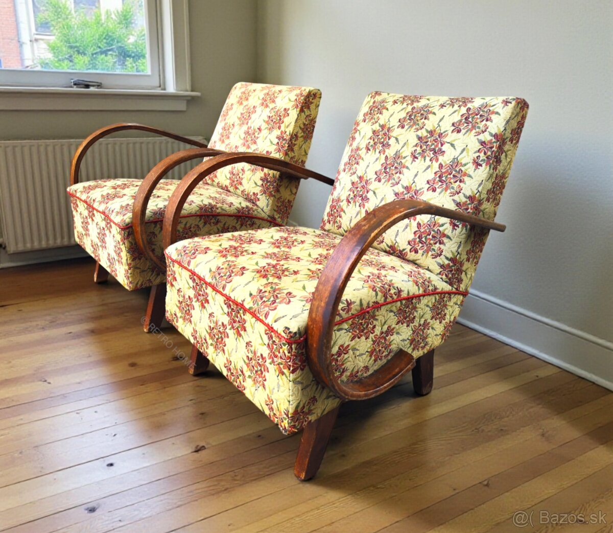 Pár retro kresiel