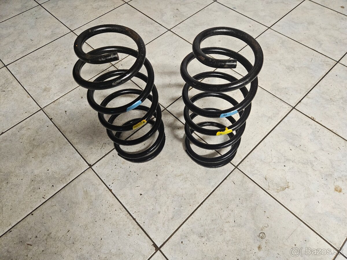Zadné pružiny Toyota