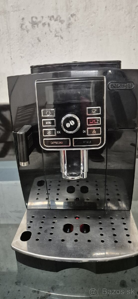 Predám kávovar Delonghi