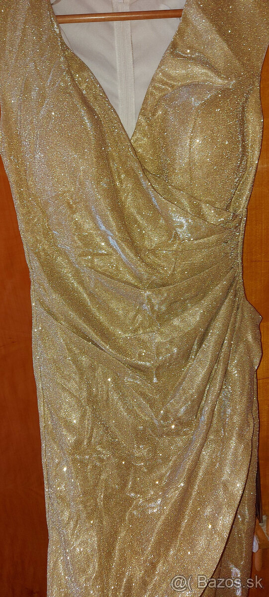 Spoločenské zlaté trblietavé šaty