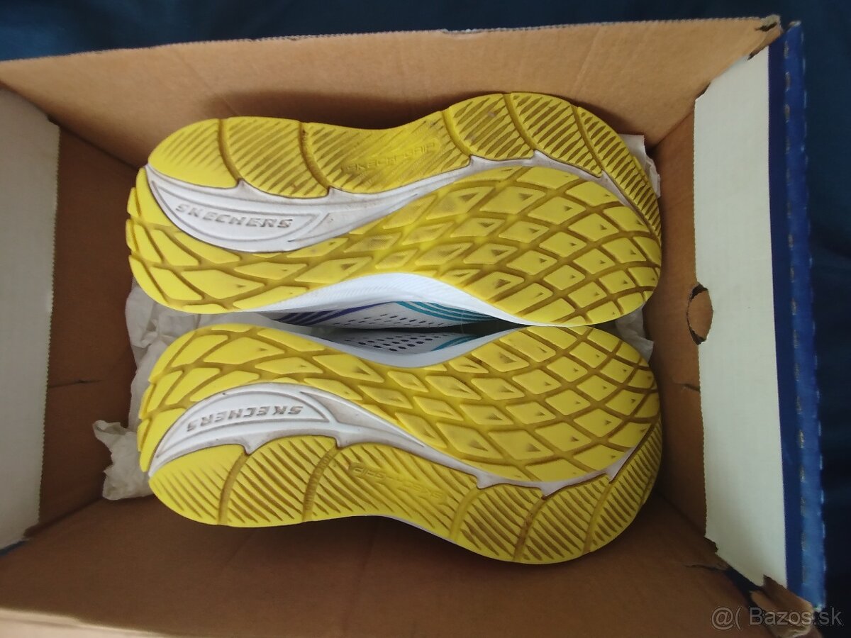Sketchers