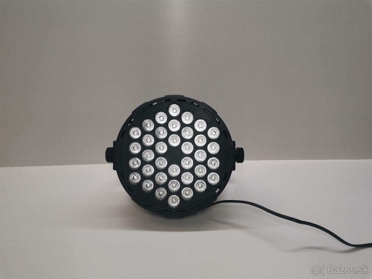 RGB Led svetlo / projektor