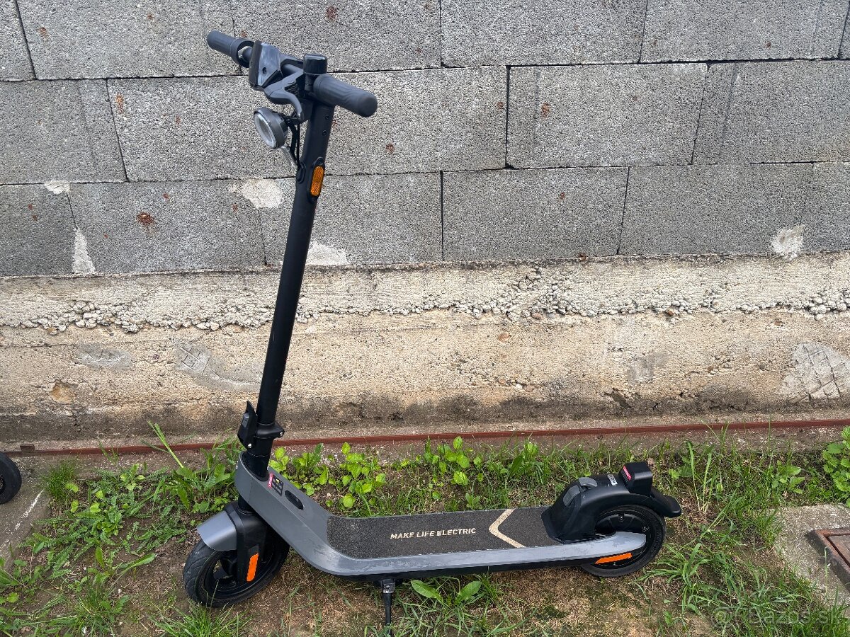 Elektrická kolobežka NIU KQi2 Pro