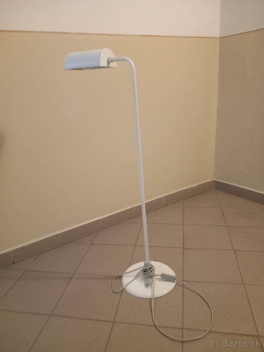 Lampa Stojaca Biela