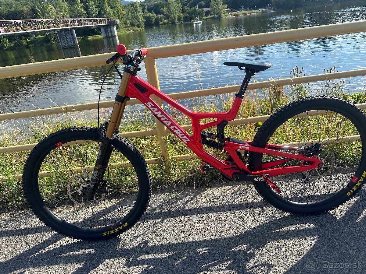 Santa Cruz V10