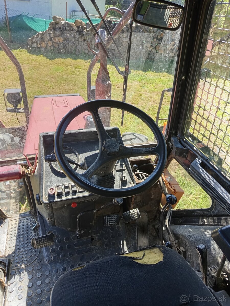 Predám traktor Belarus 820