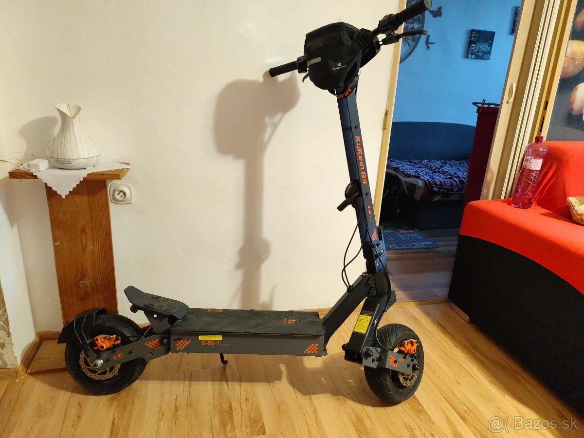 Kolobezka Kukirin G4