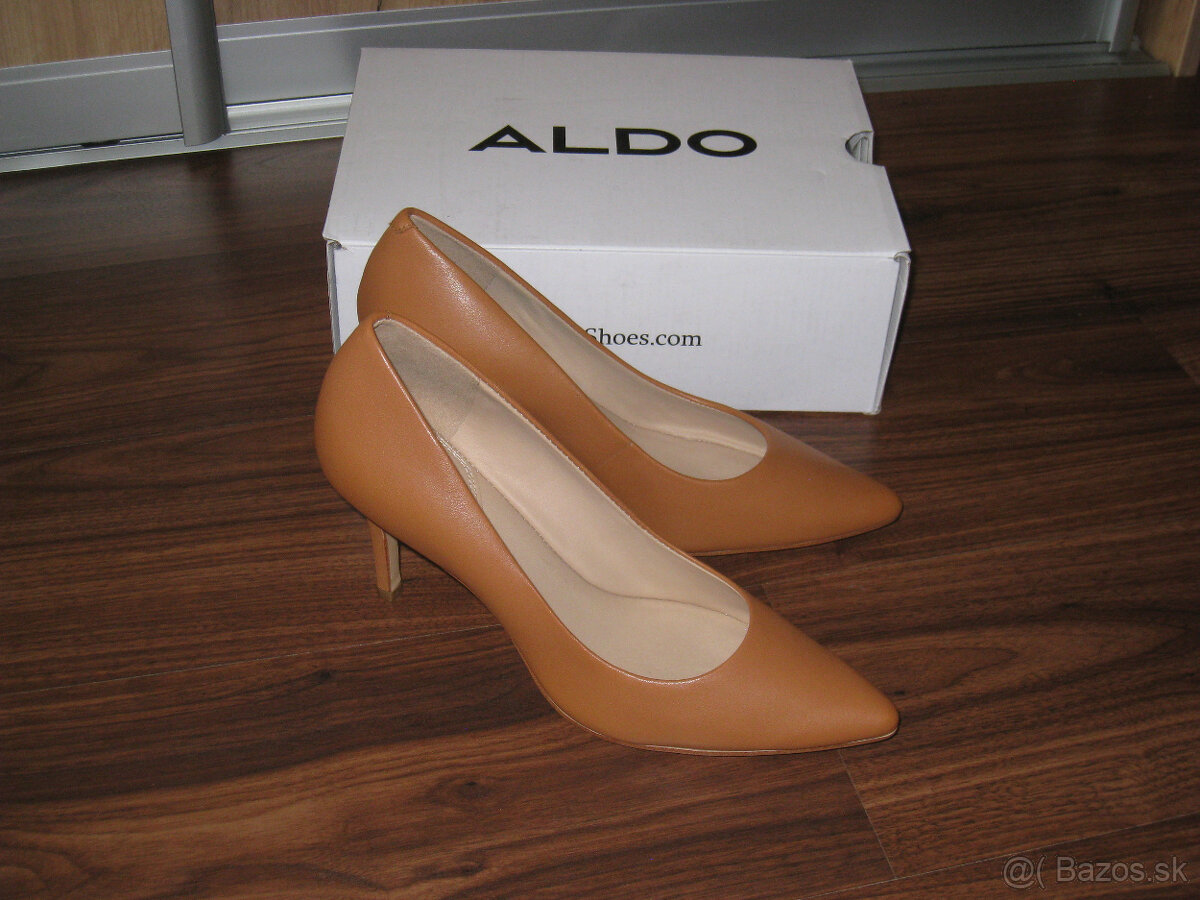 Kožené lodičky zn. Aldo, č. 37