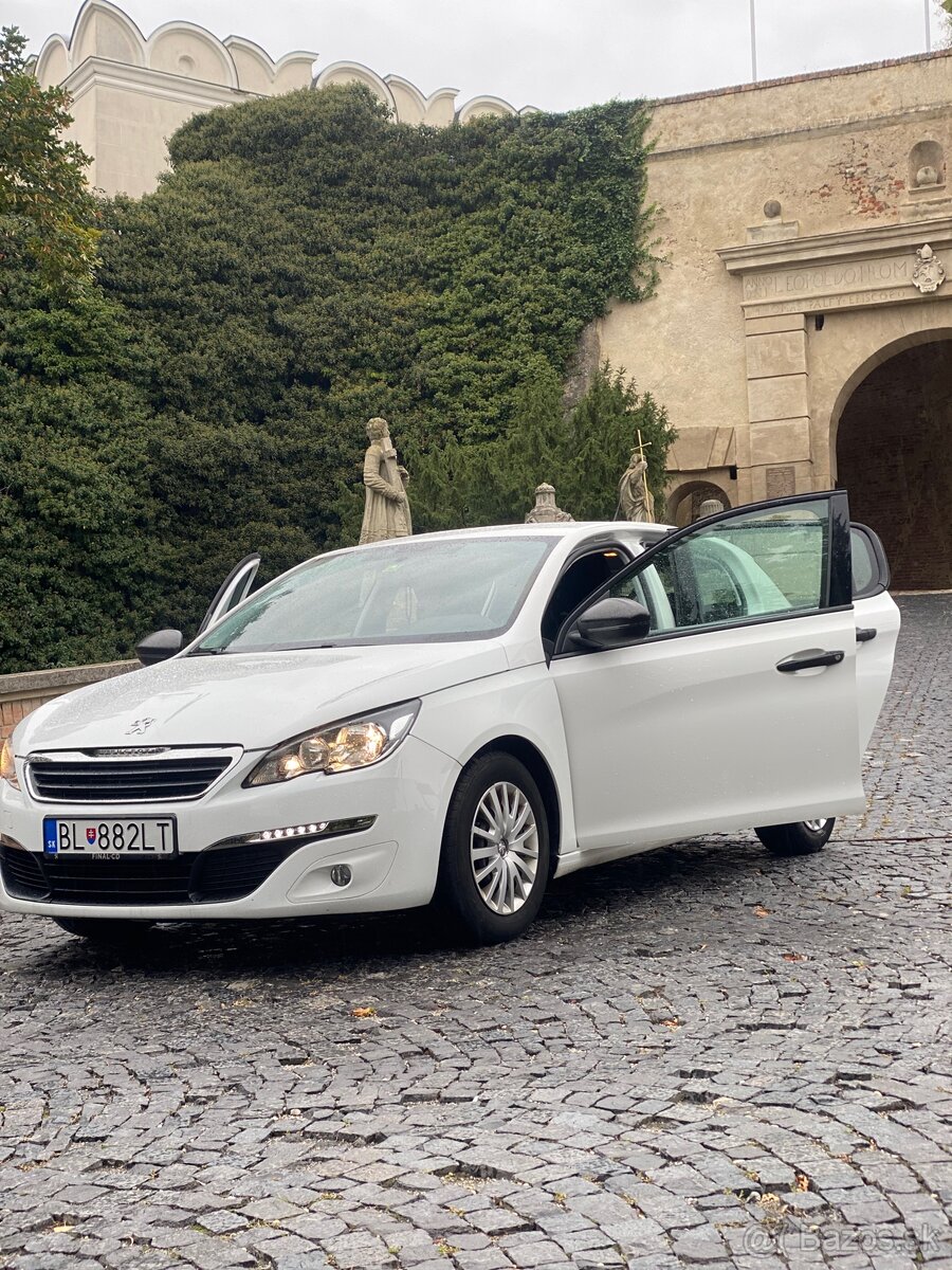 Peugeot 308 1.2 2016
