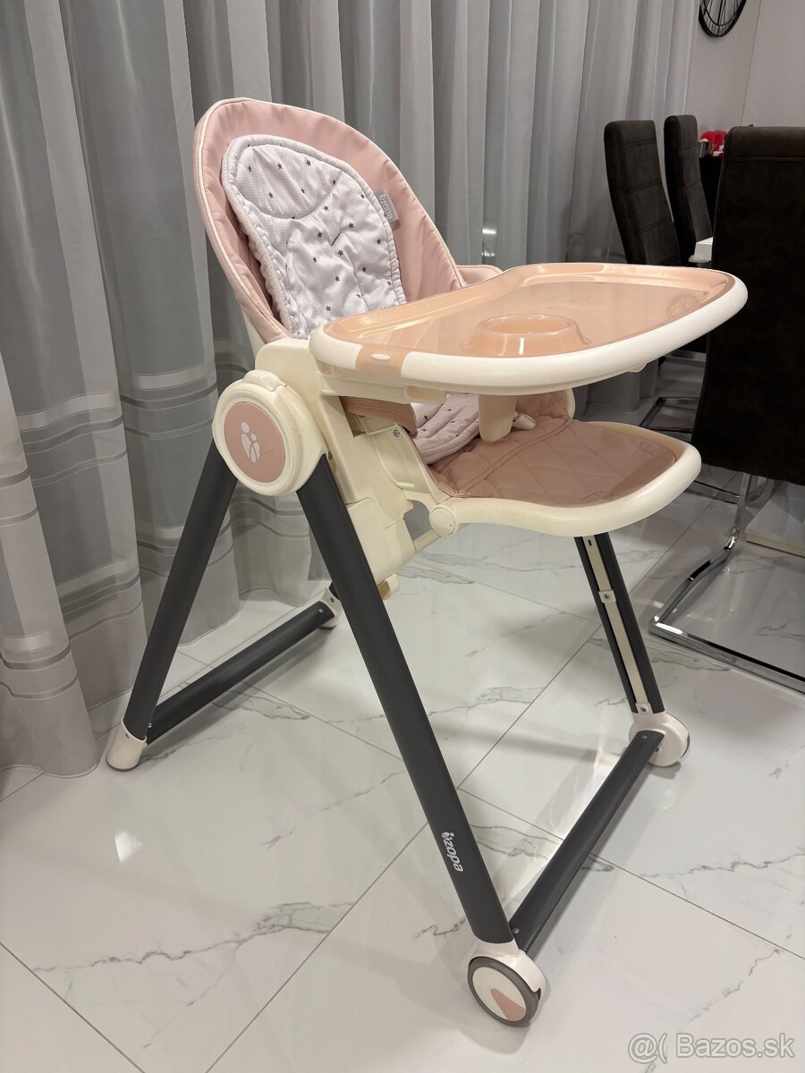 Jedálenská stolička