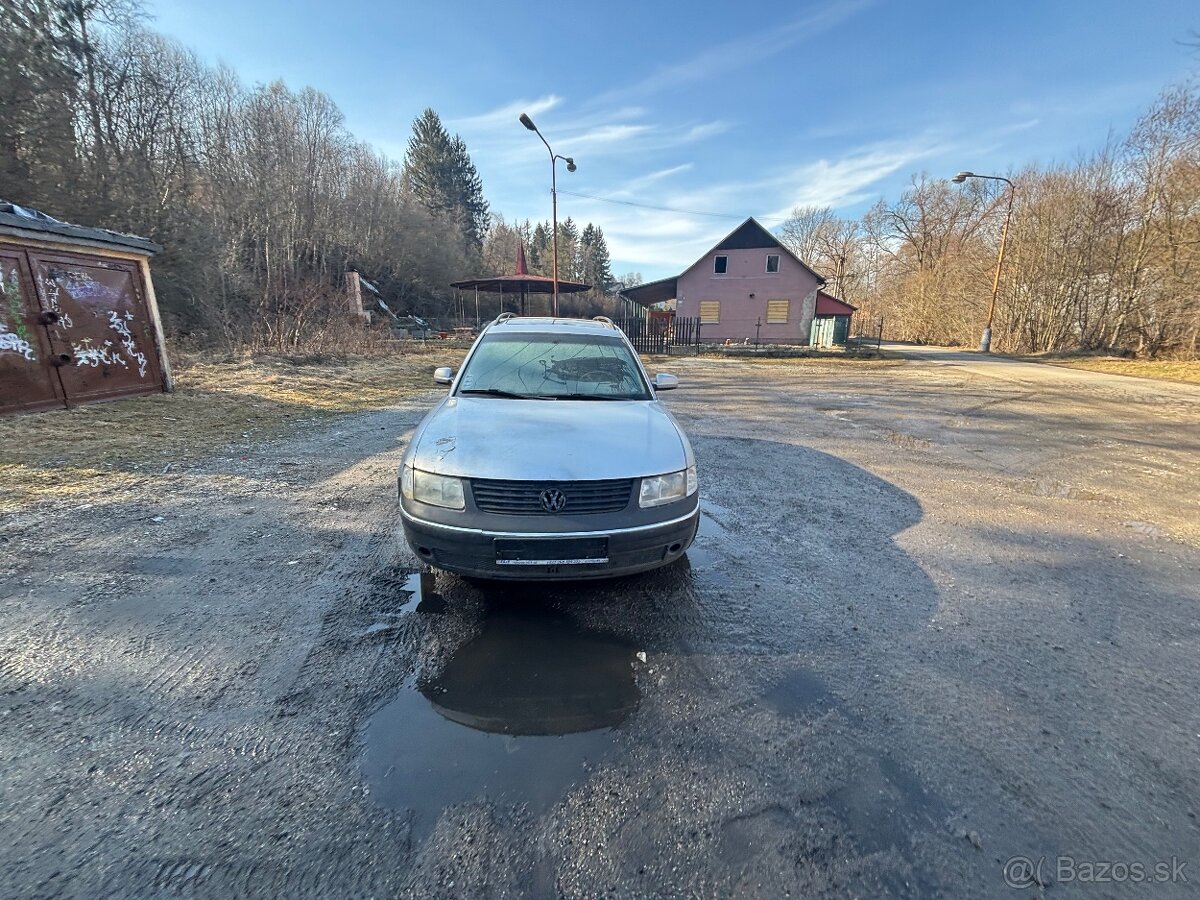 Volkswagen passt b5 1.9tdi 85kw Rozpredam lacno na náhradné