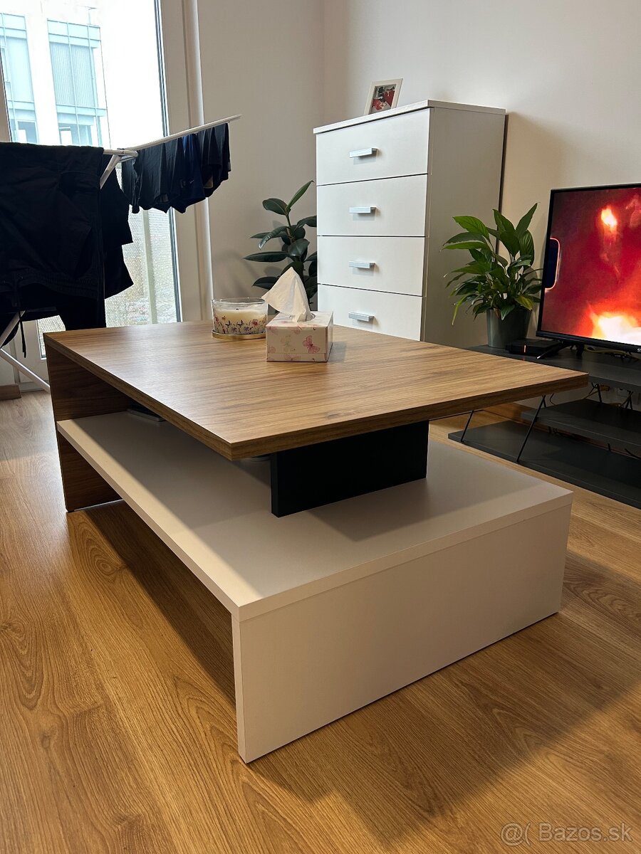 Konferenčný stolík