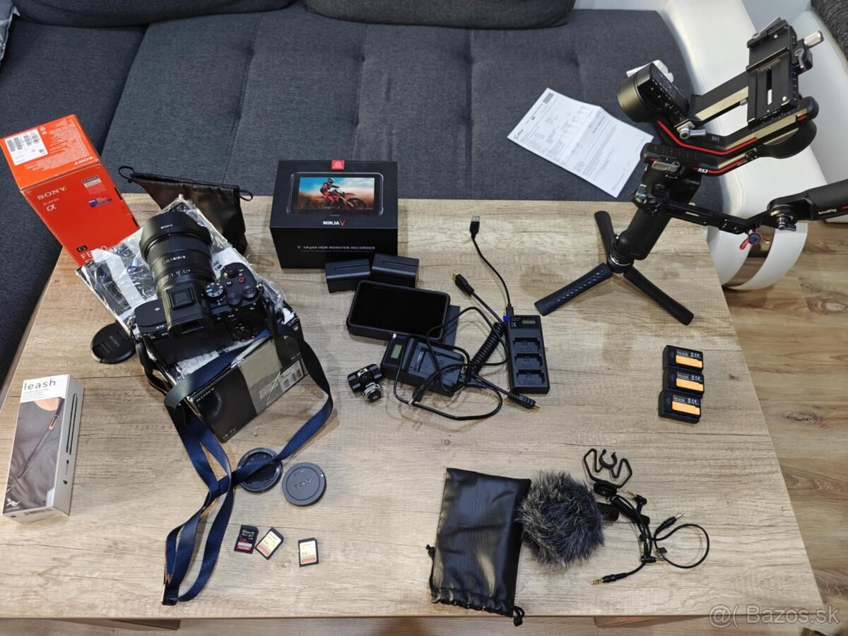 Predám kompletné vybavenie FOTO/VIDEO - Sony