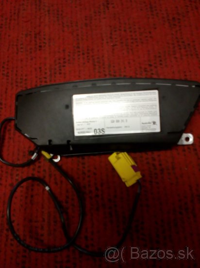 Škoda Fabia 2- airbag-Ľavý-sedacky