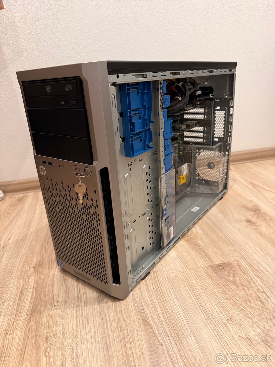 HP ProLiant ML350e Gen8 v2 server