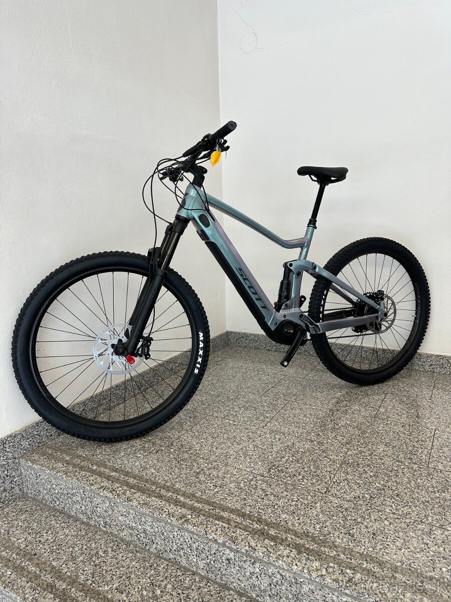 Scott Strike eRide 930 grey, elektrobicykel