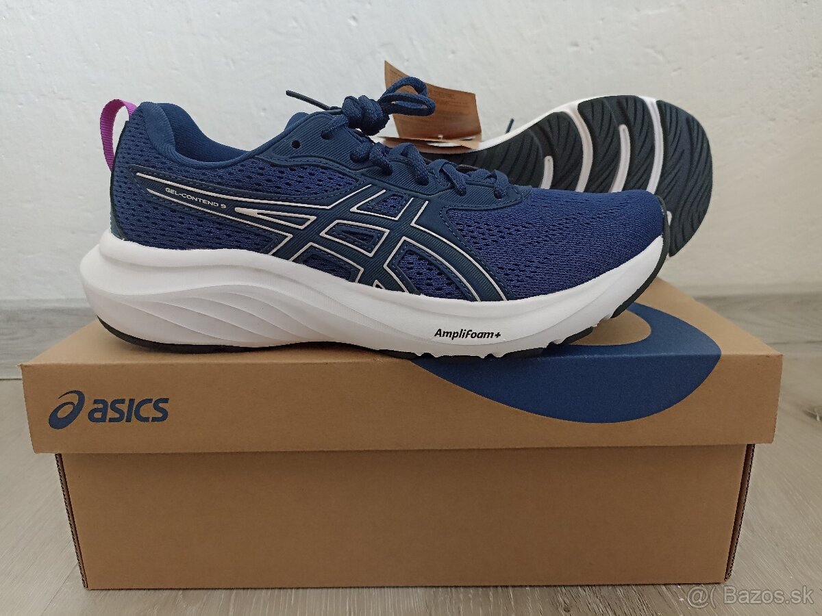 Botasky Asics AmpliFoam +