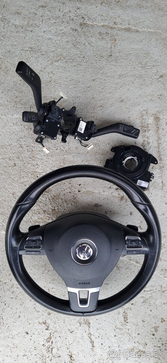 VOLANT VW PASSAT F1 RADENIE