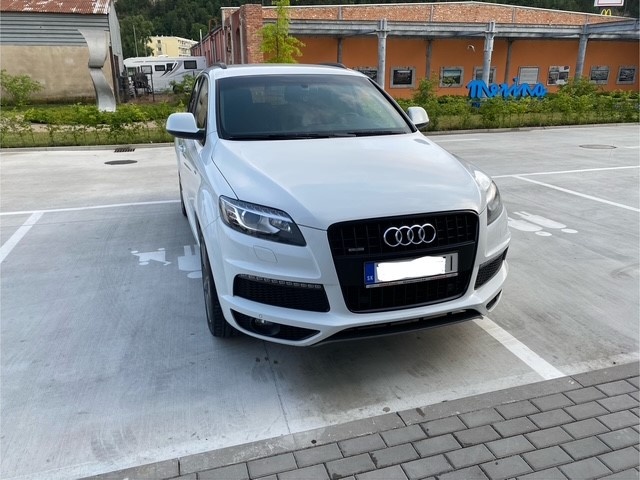 Audi Q7 3.0 TDI quattro S-line 180 KW