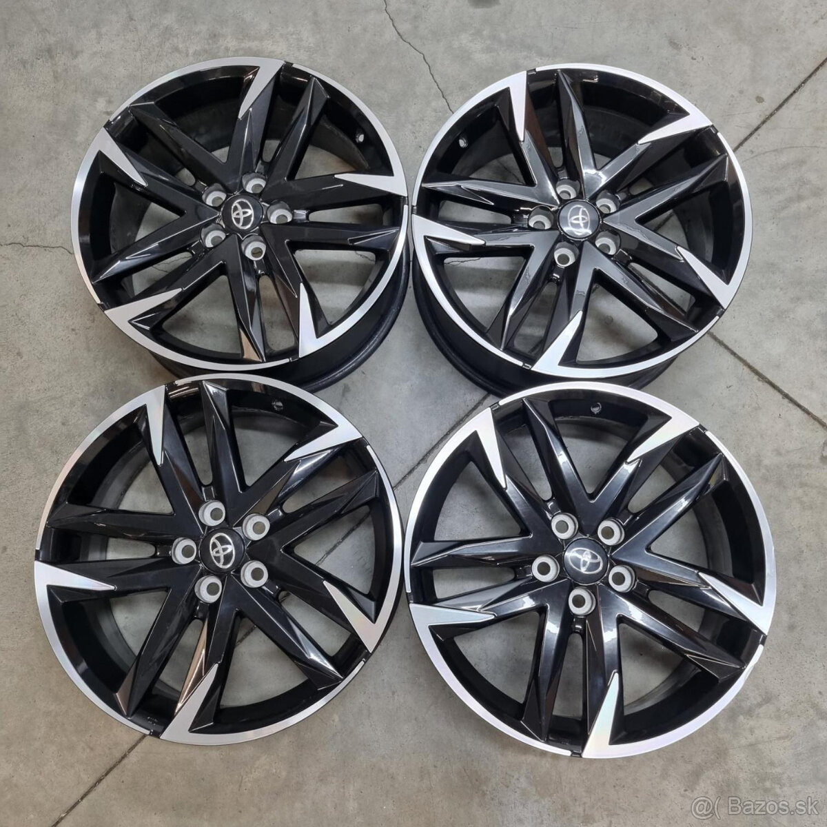 Toyota disky 5x114,3 R19 7,5J ET50