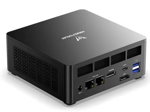 Predám Mini PC Minisforum UM690 Pro