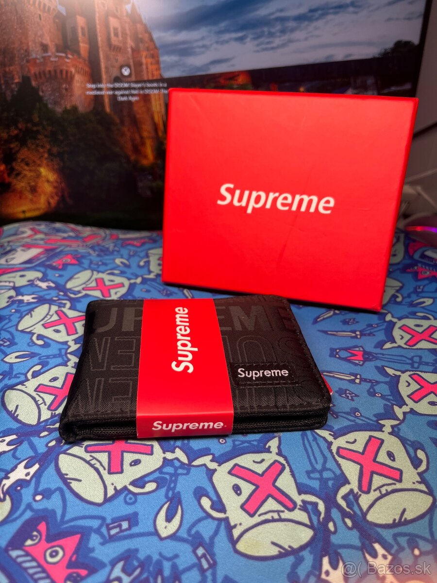 supreme peňaženka