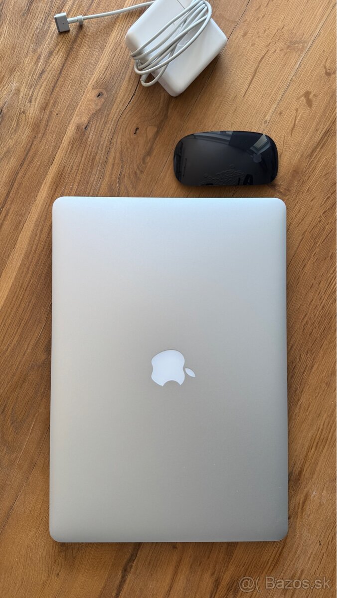 Macbook Pro 15inch, 2015 + apple mouse2