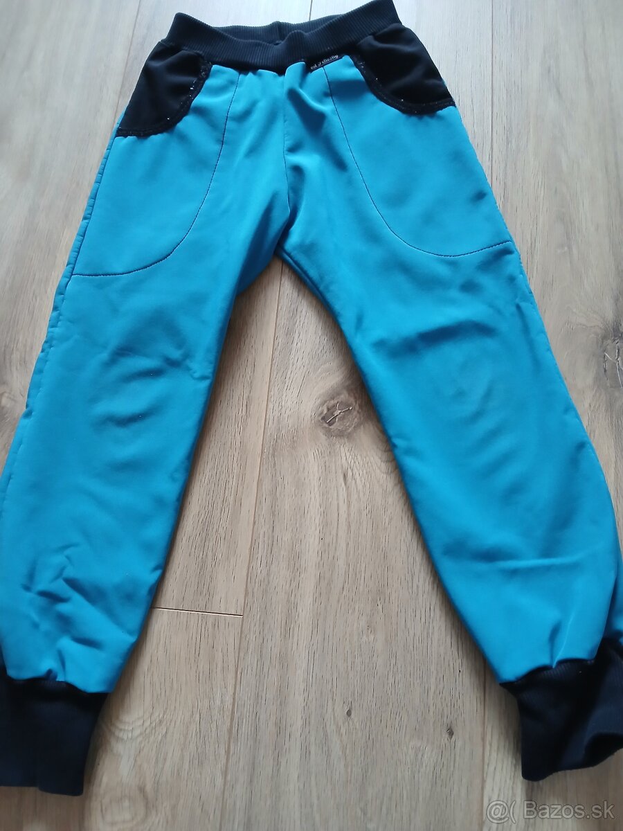 Softshellové nohavice veľ 128