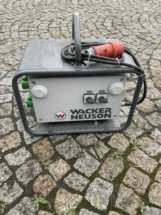 Nová sada príložných vibrátorov s prevodníkom Wacker