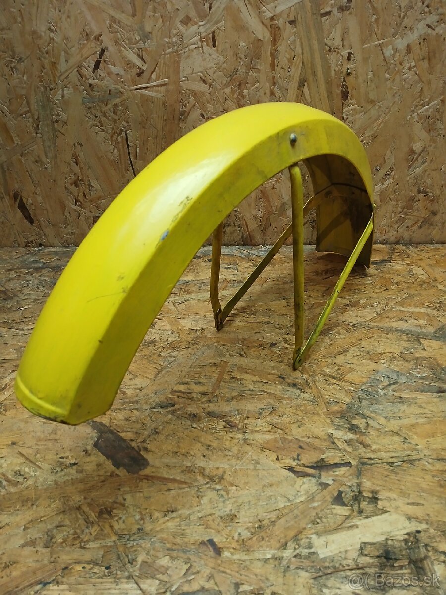 Babetta 207 predný blatník