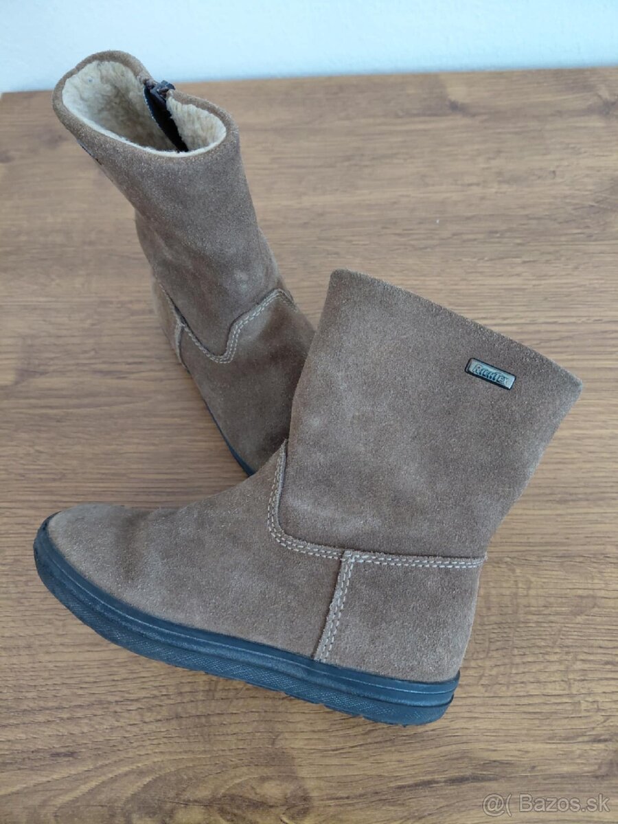 Čizmy a botasky veľkosť 25
