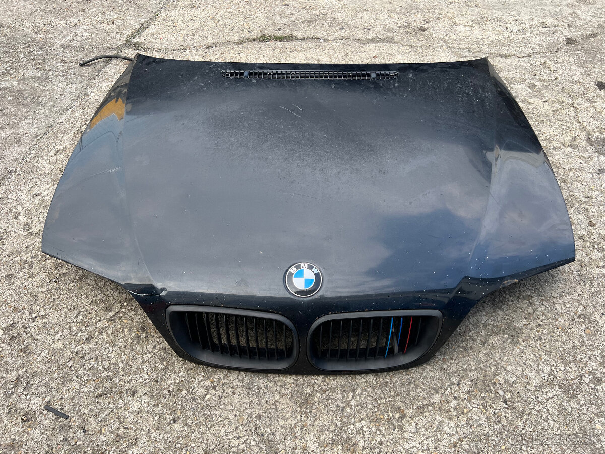 BMW E46 facelift / predná kapota