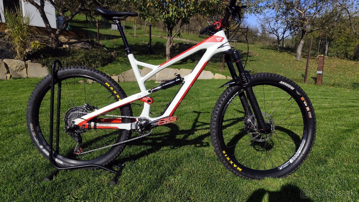YT Jeffsy 27 CF Carbon 160 / 150 mm, veľkosť L