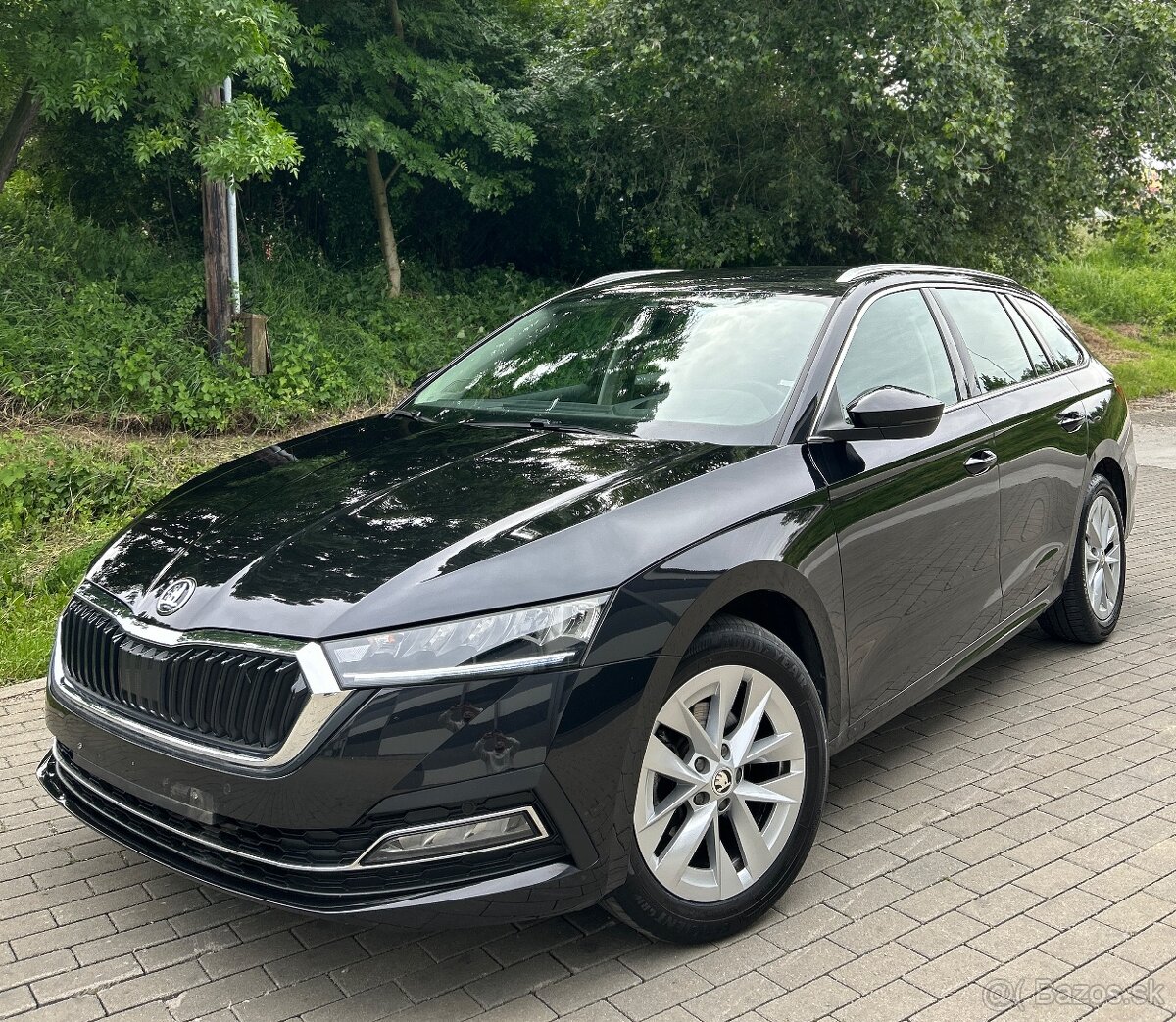 Škoda OCTAVIA 4 Style 2.0TDi DSG 110kW ACC/ŤAŽNÉ/MŔTVY/KESSY