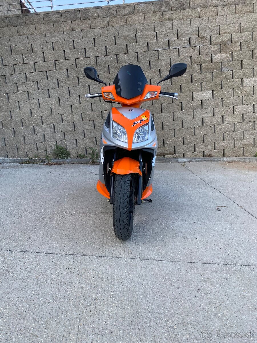 Skúter kymco super8 50