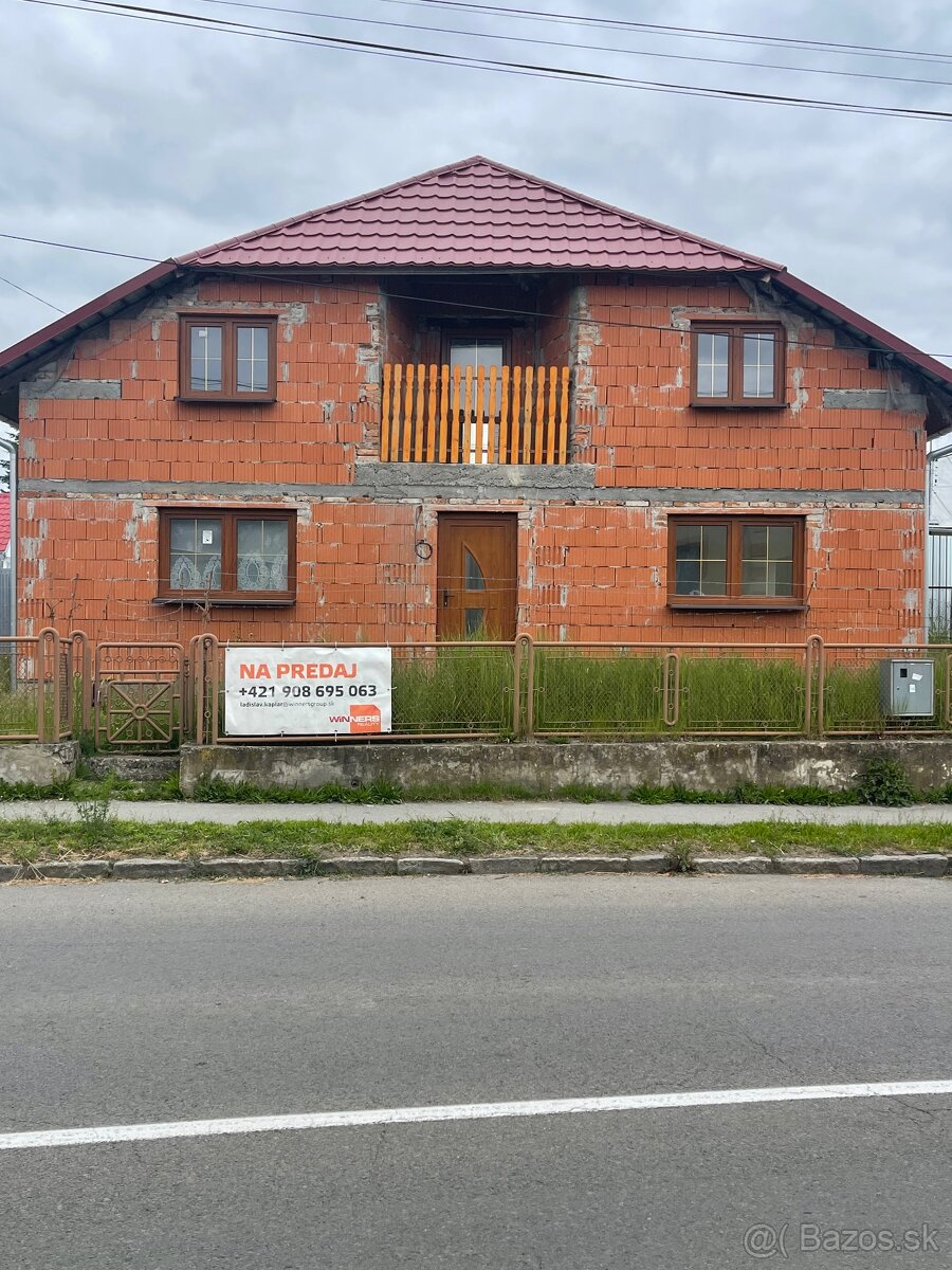 Rozostavaný rodinný dom, Veľké Kapušany