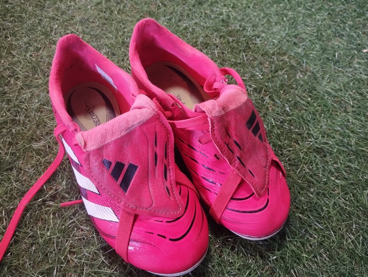 Detské kopačky Adidas predator veľkosť 33...