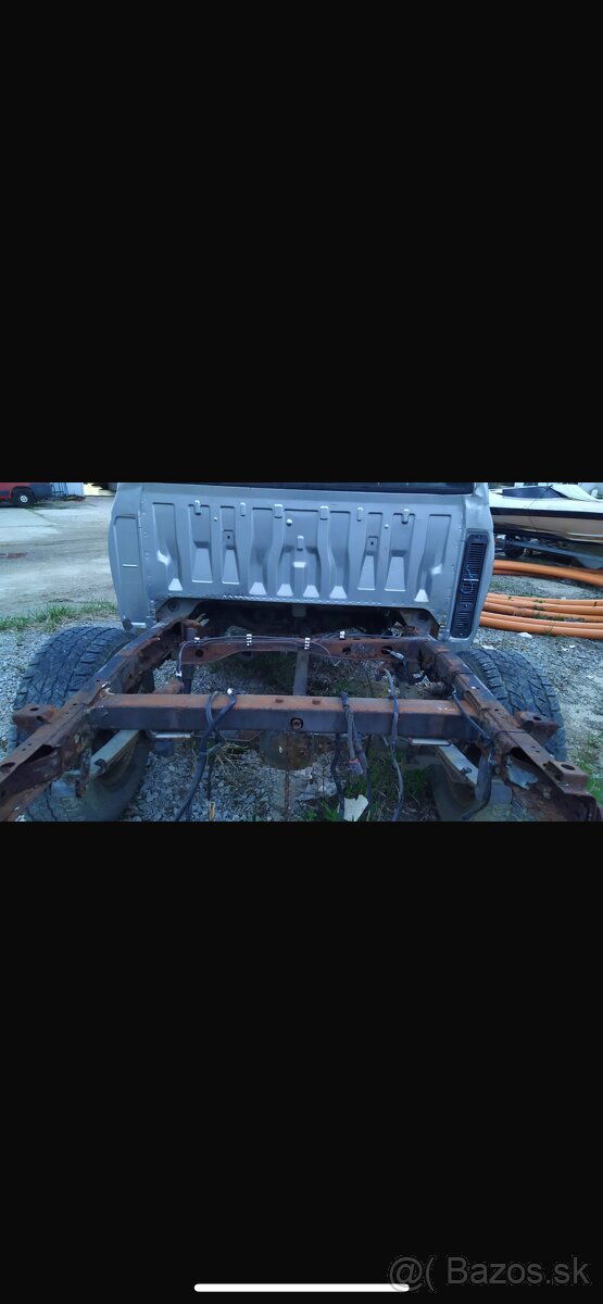 Predám Nissan Navara d22