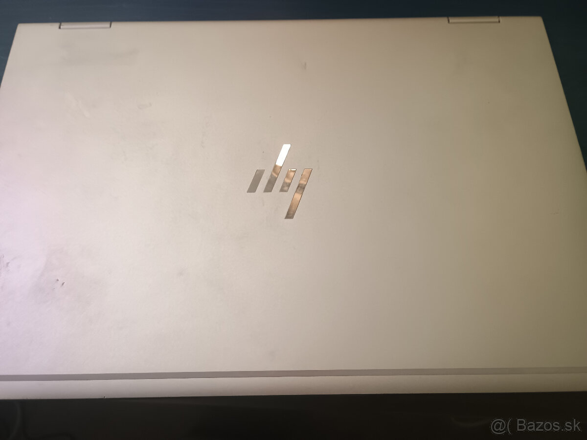 pokazené HP EliteBook x360 1030 G2