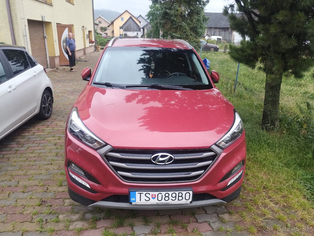 Hyundai tuscon