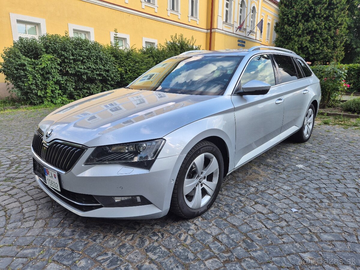 Skoda Superb Combi 2.0Tdi DSG