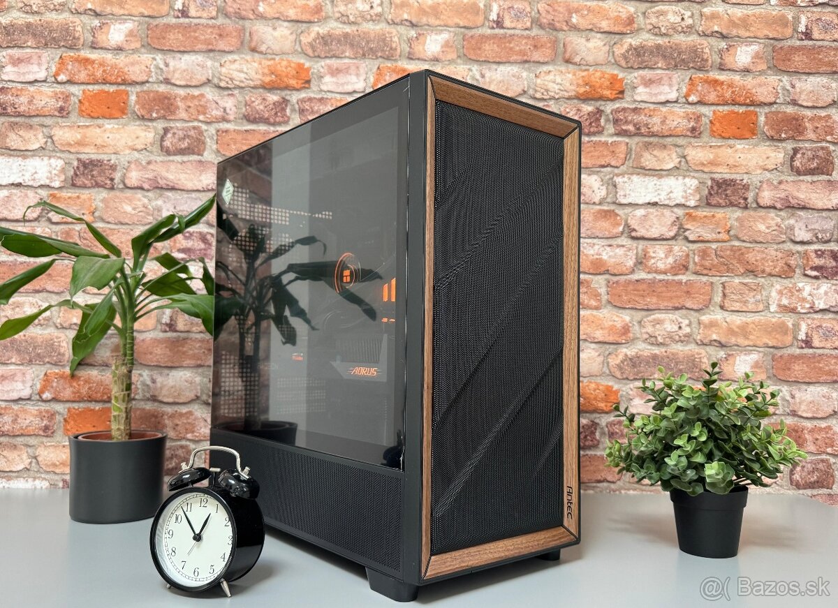 Ryzen 7 9800X3D\32GB\RX 9700XT\SSD\850W Zdroj