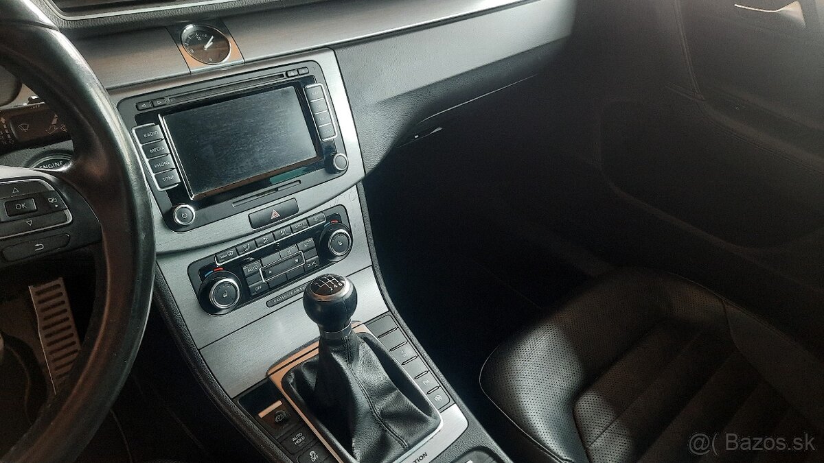 Predám Volkswagen passat b7 2.0 tdi 4-motion