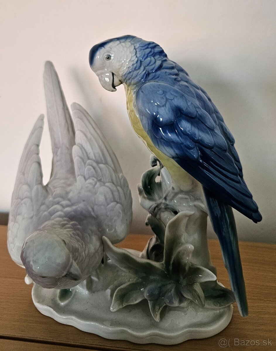 Porcelanova socha
