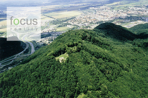 Predaj pôdy v tesnej blízkosti intravilánu obce Zvolen