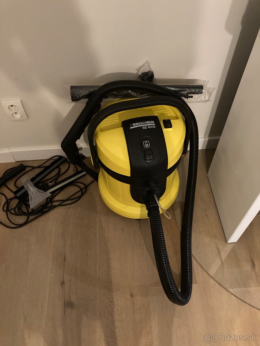 Tepovač Kärcher se4001